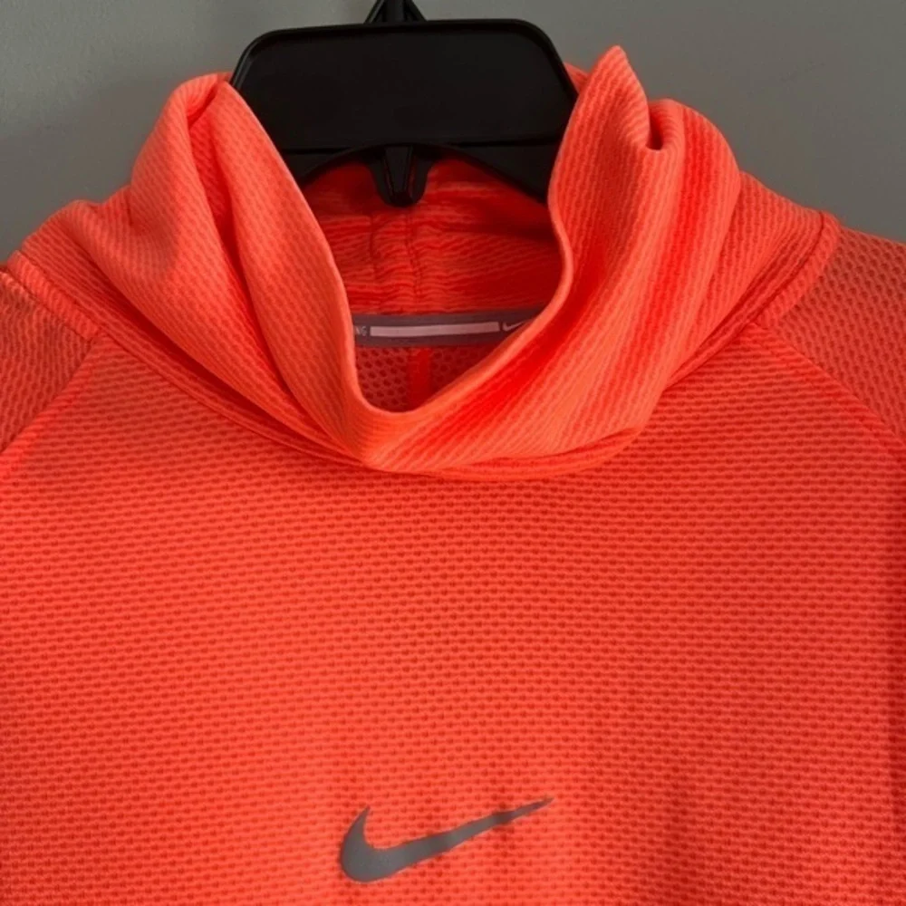 NIKE running top‎
